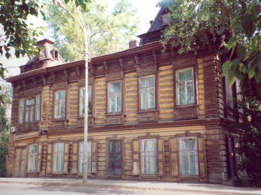 Typisch houten huis in Irkutsk